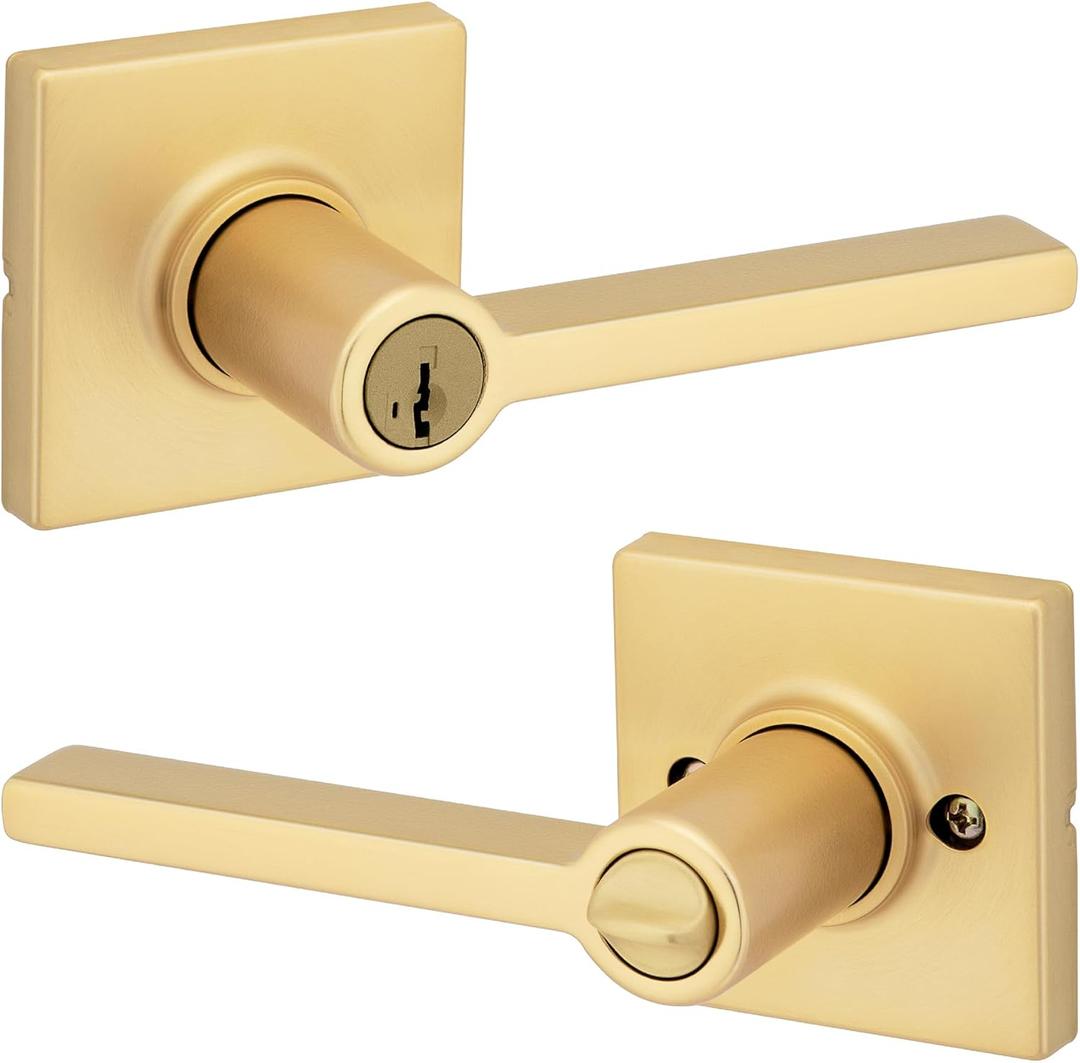 Kwikset Casey Entry Door Handle with Lock and Key, Secure Keyed Reversible Lever Exterior, Doorlock, for Front Entrance and Bedrooms, Satin Brass, Pick Resistant Smartkey Rekey Security