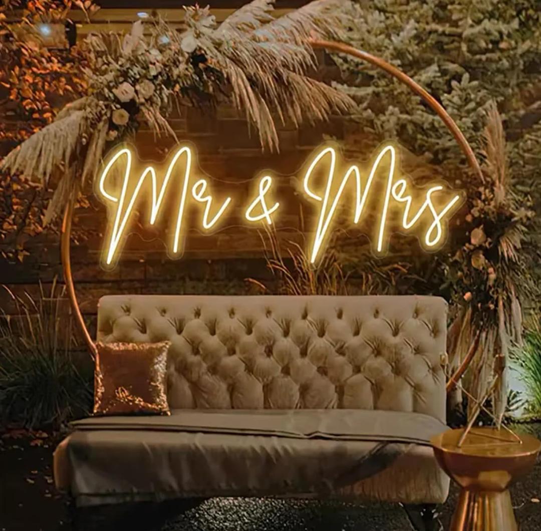 Mrs Neon LED Sign - Size:50x18.7cm - Custom Wedding Wall Neon Sign for Room Bedroom Hanging Neon Light Art Decoration Mrs Sign Personalised Gifts, 50cm