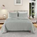 Izod 100% Cotton Percale Pre-Washed Quilt Set, Ultra-Soft & Reversible Bedding, King Size Bed Sheets, Wrinkle-Resistant 3-Pc Cotton Bedspread with Matching Shams, All-Season Comfort - Grey Stripe