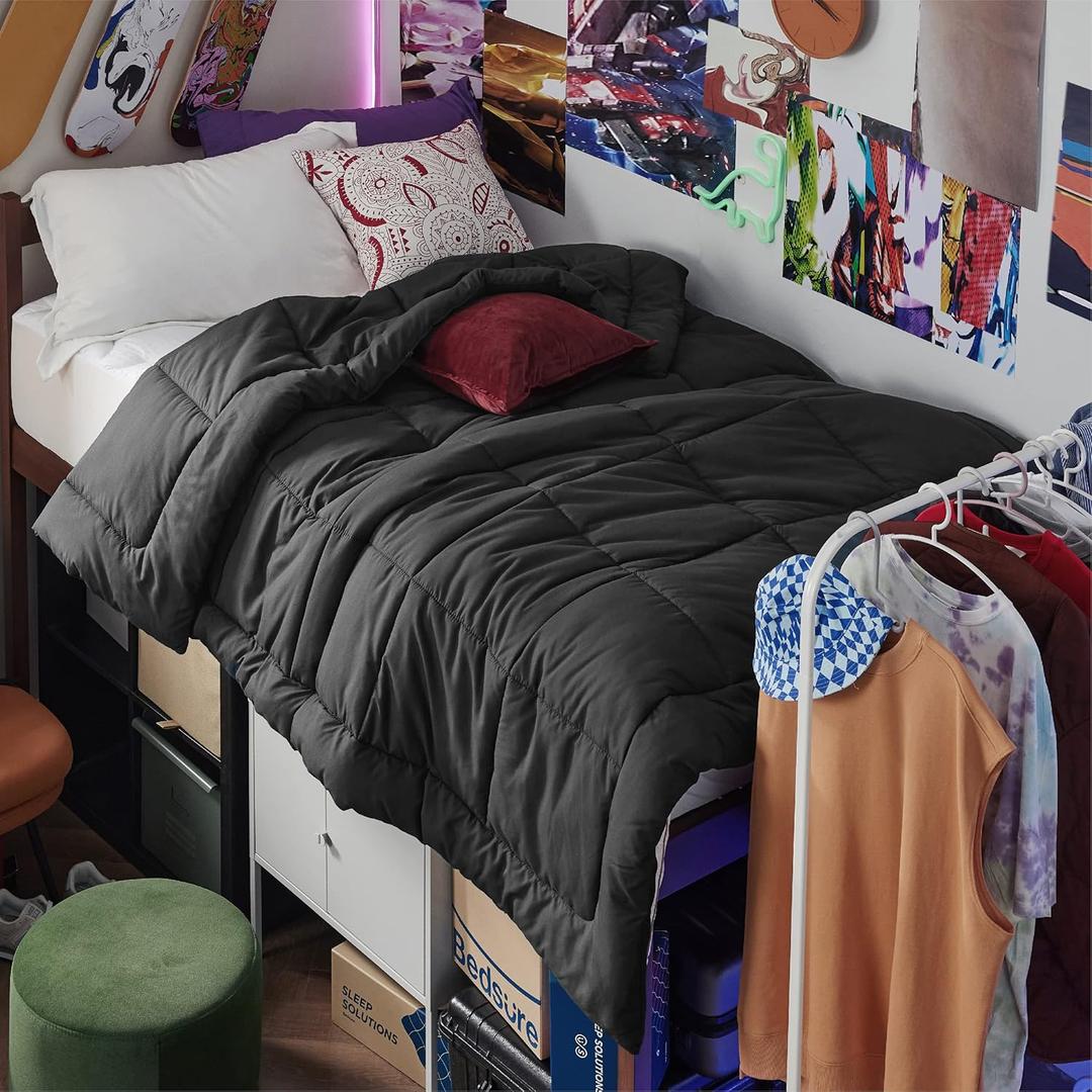 Bedsure Comforter Duvet Insert - Quilted Comforters Twin Size, All Season Duvet, Down Alternative Bedding, with 8 Tabs, Gifts for Women/Men, Black, Twin 88 x 68 Inches