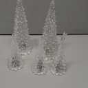 Leinuosen 5 Pcs Crystal Christmas Trees Decoration Acrylic Christmas Tree Tables Decor with Hollow Base for Xmas Accessories Miniature Tabletop Indoor Decorations