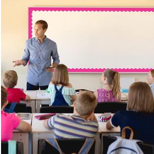 Teacher Created Resources Hot Pink Scalloped Border Trim (5582)