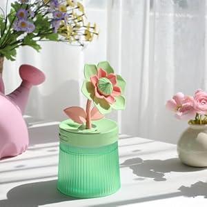 Gardenia Small Humidifier for Plant, Cool Mist Mini Humidifiers for Bedroom, Desk Personal Humidifiers with Diffuser for Indoor Office Car, Portable Humidifier for Travel - Green 260ml