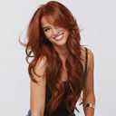 Copper Red Wig Wavy Layered Wig with Curtain Bangs Synthetic Long Ginger Wigs for Black White Women Long Wig Butterfly Haircut Reddish Brown