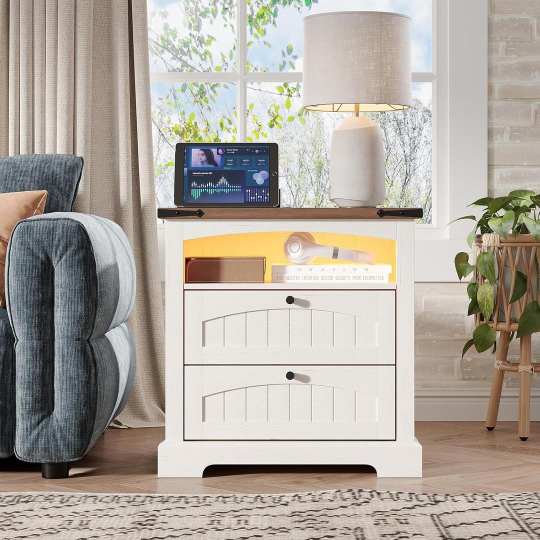 Vabches Nightstand with Charging Station, Vintage End Table with 2 Drawers, Wood Rustic Sofa Side Table with Open Storage Shelf for Bedroom, Living Room (White)