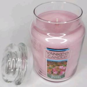 NWT! Yankee Candle DESERT BLOOMS 22 oz. Candle