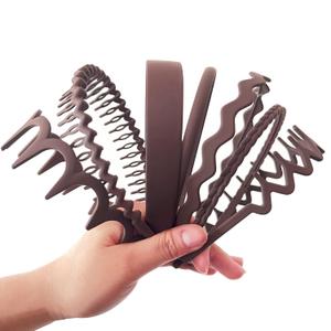 7PCS Non Slip Plastic Headbands set for Women and Girls Wide Head Bands with Teeth,Different Designs Headbands for Women Girls,Wavy teeth Hair Hoop Accessory for Women Lady Girl (Coffee)