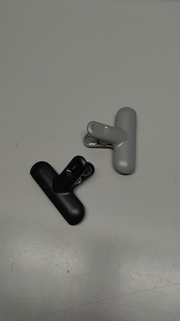 2 Pack 3 Inch Stainless Steel Black Chip Clips Bag Clips Large Clips for Food Packages,Food Clip Kitchen Clips for Snack,Home&Office Clips for Paper,Strong Metal Chip Snack Clips Heavy Duty. Black and Grey