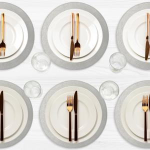 Placemats Set of 6  Round 15 Faux Leather Table Mats for Dining, Heat Resistant & Non-Slip Washable Table, Indoor, Outdoor, Dining Table Set for 6, Modern Kitchen & Holiday Use, Silver