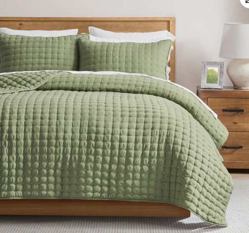 Green California Cal King Size Quilt Bedding Sets with Pillow Shams, Dark Sage O
