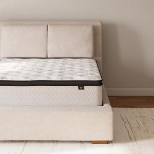 Signature Design by Ashley Full Size Chime 12 Inch Medium Firm Hybrid Mattress with Cooling Gel Memory Foam for Pressure Relief