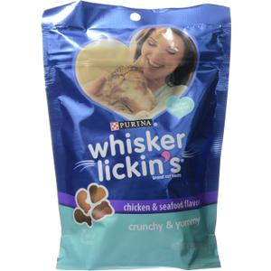 Purina Whisker Lickin Chichen & Seafood Cat Food, 6.5 Oz, Best By: Mar 2021