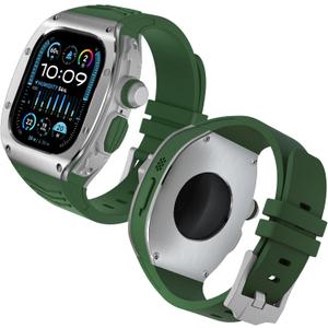Luxury Stainless Rugged Case with Band Compatible for Apple Watch Ultra, 49mm Metal Protective Cover Bumper Case with Silicone Strap for iWatch Ultra, Full Protective 49mm Case with Band for Men
