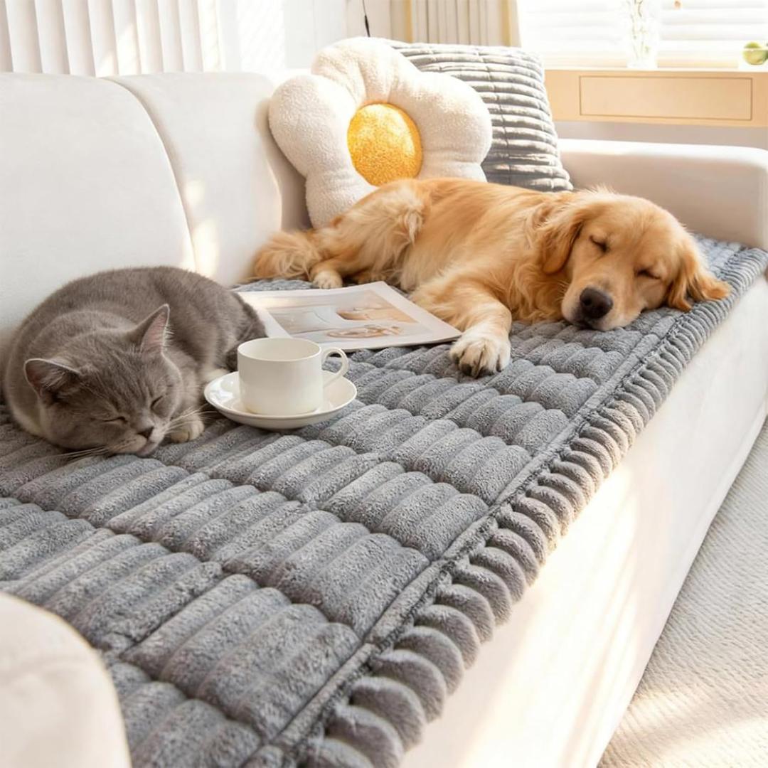 2026 New Pet Couch Covers for Sofa, Non Slip Pet Couch Cover, Thick Corduroy Pets Blanket, Soft Warm Material, Gentle on Skin, Perfect for Home Use (Light Gray, 31.5  47.2 inches)