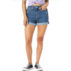 Levi Strauss Signature Gold Women's Juniors Mom Shorts, 15