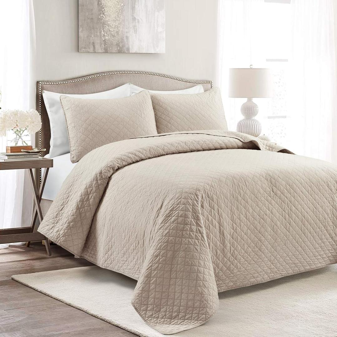 Lush Decor Ava Quilt Diamond Pattern Solid 3 Piece Oversized Bedding Blanket Bedspread Set - King - Neutral