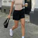 Trendy Queen Women's Short Sleeve Crop Tops Soft Stretchy Basic Tees Non See-Through Slim Fit Crewneck T-Shirts (Pink, L)
