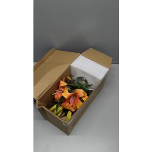 Fall Artificial Flowers Tiger Lily Real Touch with Vase Orange Easter Lily Silk Faux Flowers Arrangements in Glass Vase with Faux Water Fake Floral Bulk Lily Bouquet for Table Centerpiece Home Decor