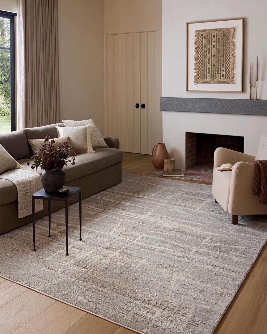 Loloi Amber Lewis Monty Collection MOT-07 Natural/Mist 2'-7" x 4', .50" Pile Height, Area Rug