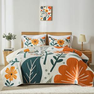 Yogeneg King Quilt Bedding Set,White Orange Botanical Pattern Beige King/Cal King Quilt Set,3 Piece Lightweight Soft Summer Bedspread Coverlet with 2 PIillow Shams,All Season(Beige,110"x96")