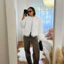 Shiyifa Women's Faux Fur Coat Long Sleeve Fleece Cropped Jacket Open Front Shaggy Warm Short Fall Winter Outerwear (White, M)