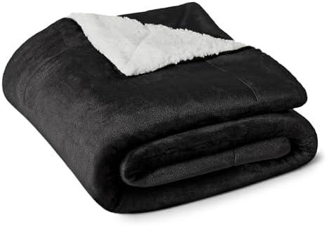 Amazon Basics Reversible Sherpa Throw Blanket, Black, 50"x60"