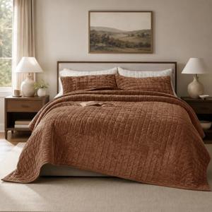 COCOPLOCEUS Quilt Set Queen Size 90x98 Luxurious Velvet Bedding Sets with 2 Pillow Shams 20x26 3 Pieces Ultra Soft Quilted Bedspread Coverlet Comforter for All Season,Caramel