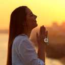 Inspirational NFC Christian Keychain with Scripture Card, Tap with Your Phone to Get Daily Bible Verse (Jesus V Gesture)