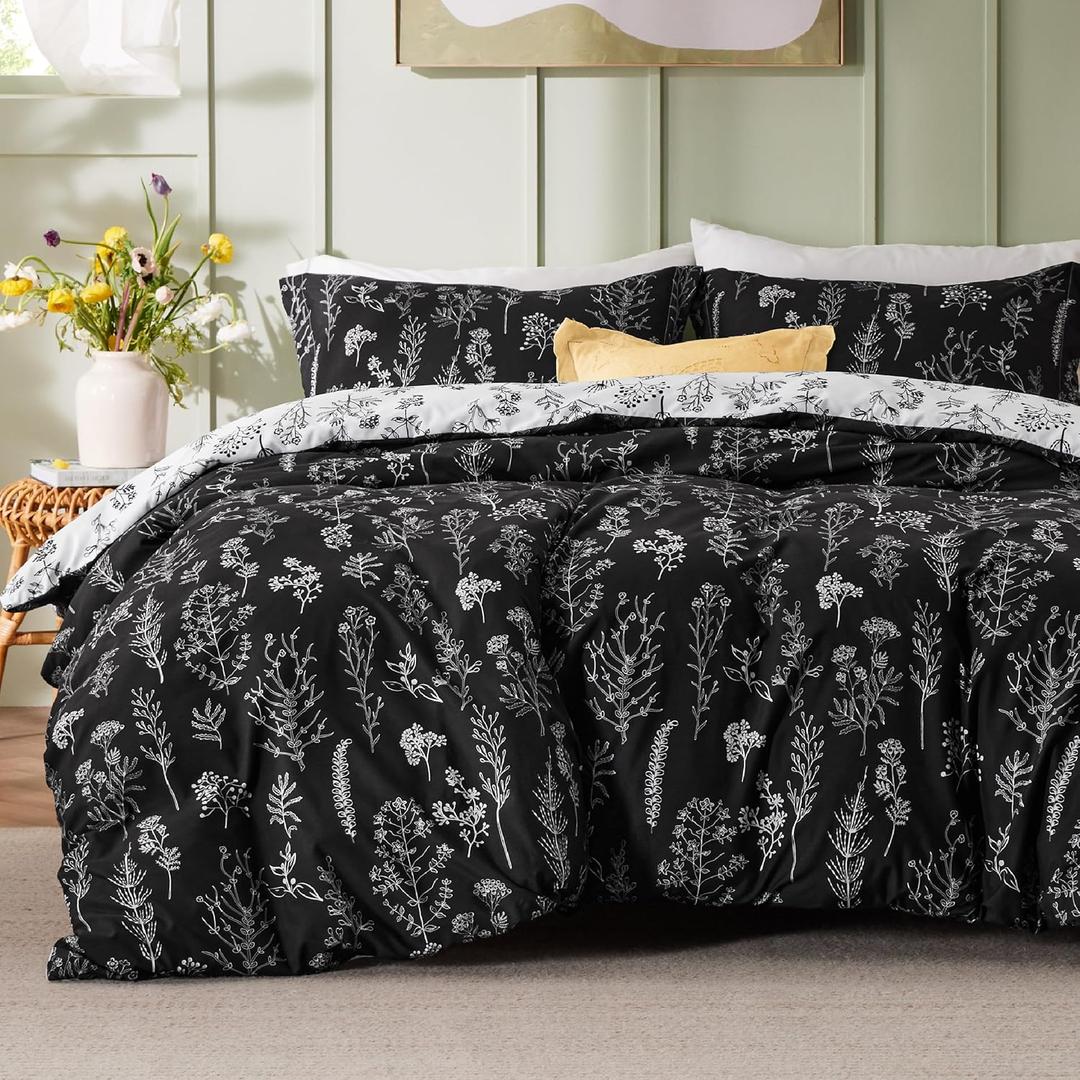 Bedsure Duvet Cover Queen Size - Reversible Black Queen Duvet Cover Set with Zipper Closure, 3 Pieces Floral Patterned Bedding Set with 8 Corner Ties and 2 Pillow Shams (Queen (90"x90"), 05 - Black (No Comforter))