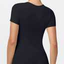 MCEDAR Womens Seamless Soft Smoothing T-Shirts Short Sleeve Slim Fit Basic Tees Crew Neck Casual Shirts (Black, S)