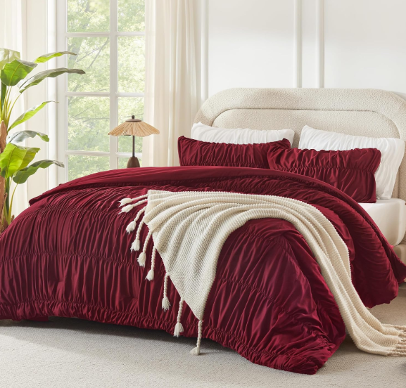 Ruched Burgundy Queen Comforter Set, Boho Ruffle Bedding 3 Pieces Shabby Chic Bed Set for Girls, Kids, Women, Lightweight Soft Pleatd Comforter, All Season (Size: Queen (90"x90"))