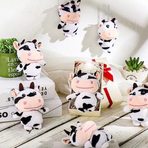 11 Pieces Plush Cow Keychain Stuffed Animal Toy Party Favors Kawaii Farm Animal Key Chain for Birthday Gift Supplies Easter Classroom Decoration Reward Bag Backpack Decor, 4.5 Inches