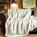 BATTILO HOME Luxury Ivory White Faux Fur Throw Blanket for Bed, Extra Large Super Soft Fluffy Cozy Fall Thick Warm Fox Fur Throw Blankets for Couch, Bed Reversible to Plush Velvet (60"x80")