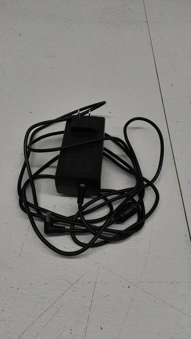 AC Adapter