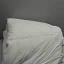 Bedsure Duvet Insert Queen Size - Lightweight Comforter, Quilted Cooling Duvet Insert, Down Alternative Summer Comforter with 8 Tabs, Ultra Soft, Striped, Machine Washable, Queen, 88x88 inches (White)