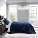 RECYCO Luxury Velvet Quilt Set Twin/Twin XL Size, Lightweight Velvet Comforter Set, Oversized Bedspread Coverlet Quilted Bedding Set, with 1 Matching Pillow Sham, for All Season, Navy Blue
