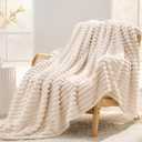 Cream Striped Throw Blanket, 330GSM Soft Plush Fleece Blanket for Couch Sofa Bed, Decorative Cozy Giftable Home Blanket, 50x70 Inches