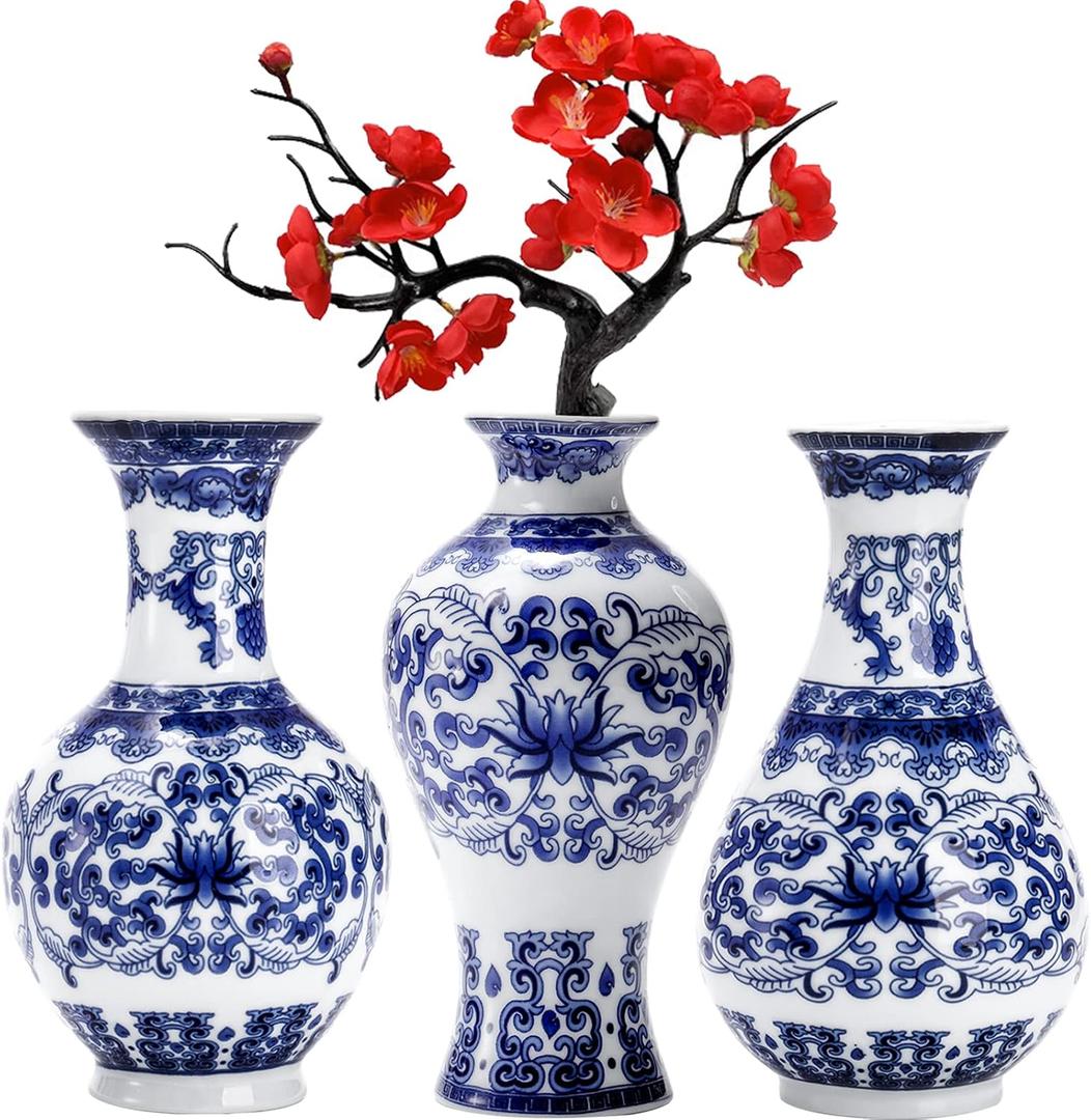 WUWEOT Set of 3 Small Blue & White Porcelain Vases, Petite Classic Oriental Bottle Vases, Decorative Chinoiserie Art Fambe Glaze Floral Bud for Home Decor and Events