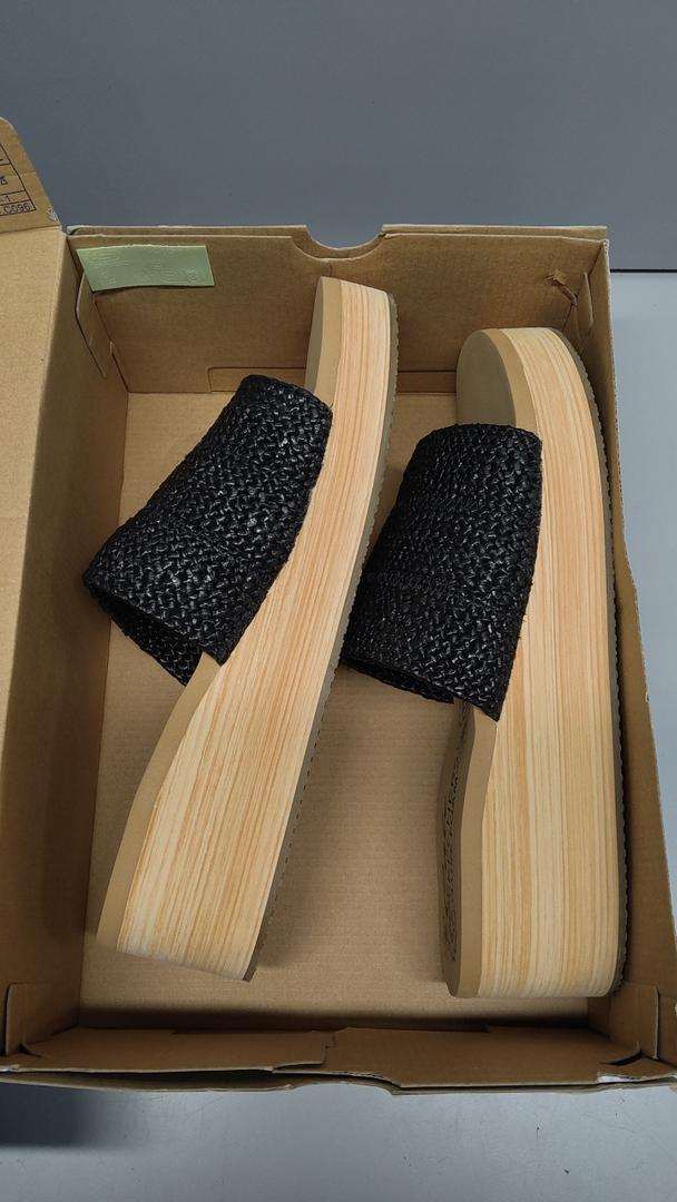 Skechers womens Summers - Salt Spray Wedge Sandal Black 10