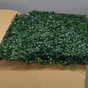 VEVOR Artificial Boxwood Panel, 24pcs 20 x 20 in, 1.6 in Sun Protected Boxwood Hedge Wall Panels, Green Fake Grass Wall for Privacy Fence Decor Indoor Outdoor Garden Backyard