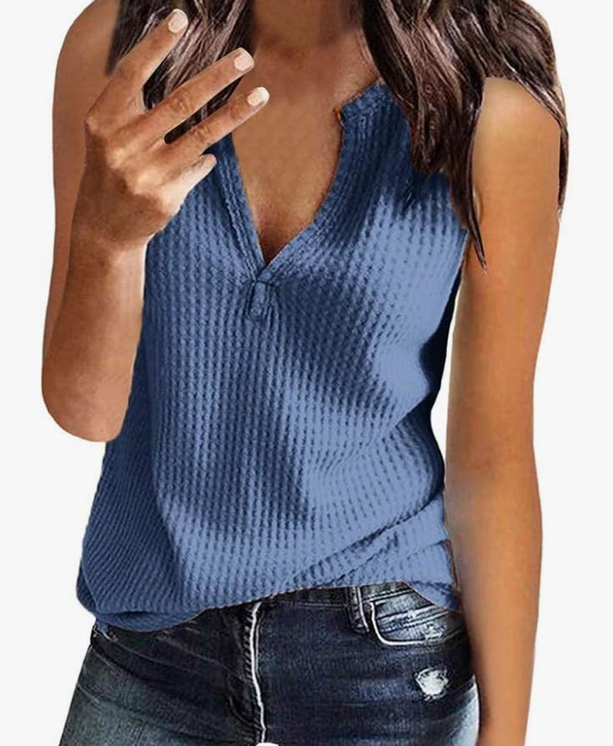 Summer Tank Tops for Women 2025 Casual V Neck Sleeveless Tee Shirt Basic Trendy Beach Vacation Outfits Clothes M