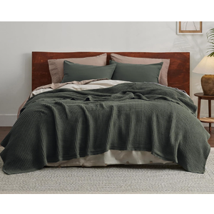 Bedsure 100% Cotton Blanket, Waffle Weave, Queen Size, Olive Green, 90"x90"
Breathable, Soft, Cozy, Thick, Waffle Texture, Summer Blanket for Bed, Gifts for Women, Machine Washable, All Seasons