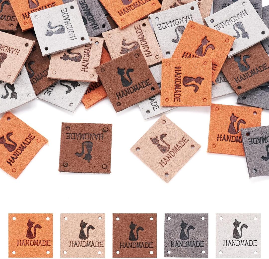 40Pcs Handmade Crochet Tags Leather Label 25mm Square Sewing Labels Hand Made Tags for Crochet Supplies Items Knitting Crafts Clothes Hats Jeans Jacket Bag