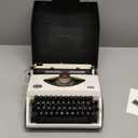 Manual Typewriter,1980s Traditional Portable Vintage Typewriter Deeply Restored,Manual Typewriter for Writing, Letters and Vintage Collectible Present, Classic Retro Manual Typewriter