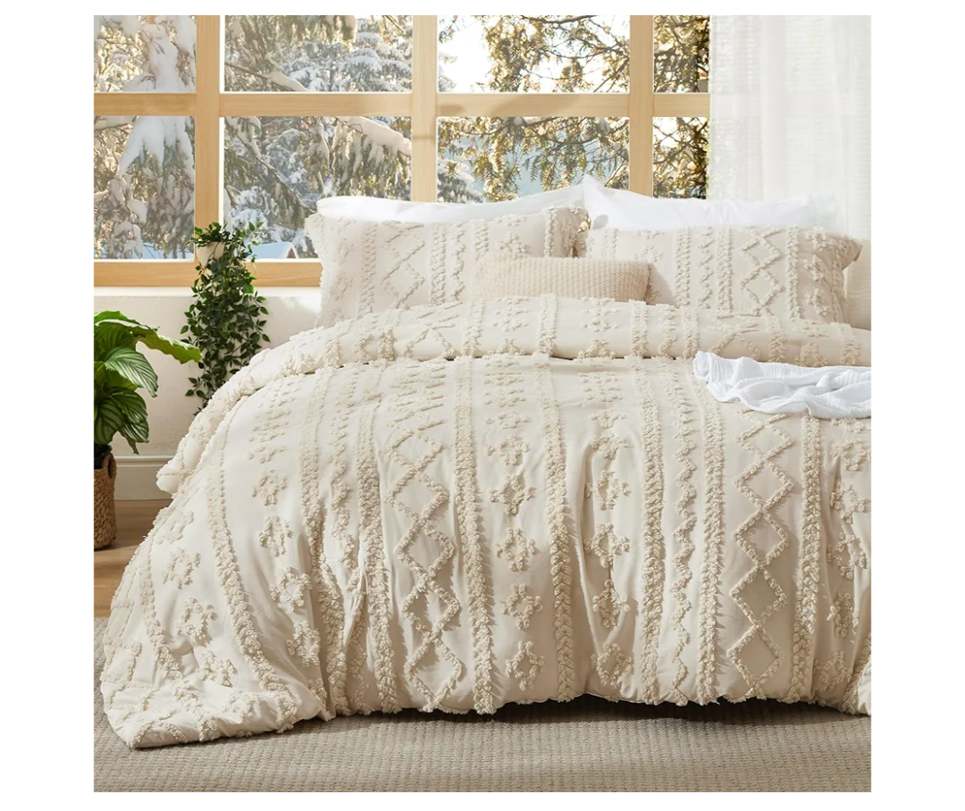 Bedsure Tufted Boho Comforter Set California King Size - Beige Boho Bed Set, GentleSoft™ 3 Pieces Farmhouse Shabby Chic Embroidery Bedding, Gifts for Woman, Soft Jacquard Comforter for All Seasons