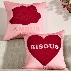 2 x DN DECONATION Valentine Pillow Covers 18x18 Set of 2, Red and Pink Throw Pillow Covers for Couch Bed, Sherpa Heart Rose Romantic Home Decor for Living Room Valentine's Day Decoration