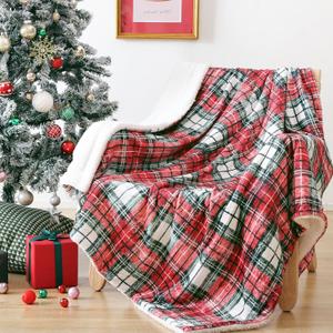 TRUEDAYS Throw Blanket Christmas Blankets with Green Red Buffalo Plaid - Reversible Sherpa Fleece Soft Checkered Blanket - Throw Blanket for Couch Cozy Lightweight Blankets for Bed, 50x60 Inches
