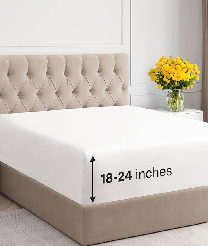 Extra Deep Full Fitted Sheet - Hotel Luxury Single Fitted Sheet Only - Easily Fits 18 inch to 24 inch Mattress - Ultra Soft, Wrinkle Free with Extra Deep Pockets - Breathable & Comfy - Antique White