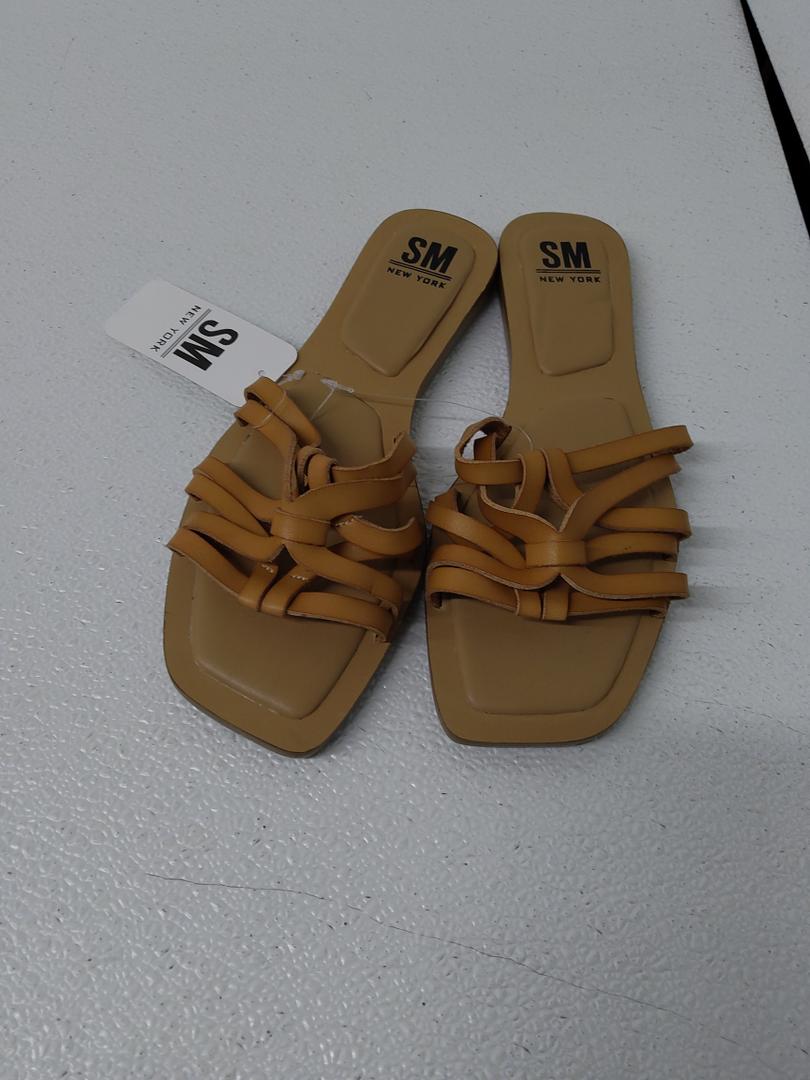 SM New York Shoes Size 8 Brown