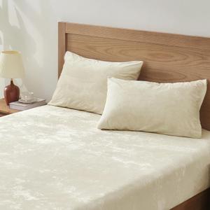BEDELITE Velvet Fitted Sheet and Pillowcase Set, Luxury Soft Fuzzy Bottom Sheet with Reinforced Elastic Corner Straps, Deep Pocket up to 15 Inch, 1 Fitted Sheet and 1 Pillowcase (Twin, Cream)
